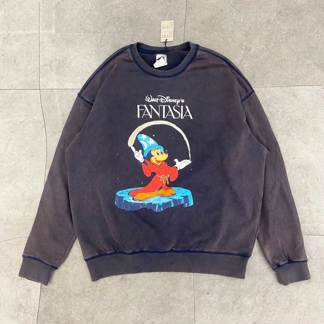 Saint Michael "FANTASIA" Mickey printed retro distressed washed-out thin round neck long-sleeved sweatshirt Fabric: 390g terry Style number: SM621 Size: S-M-L-XL Color: washed blue Price: P198